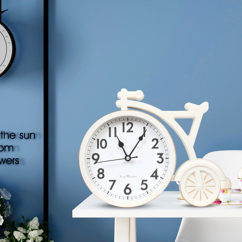 Modern Resin Table Clock