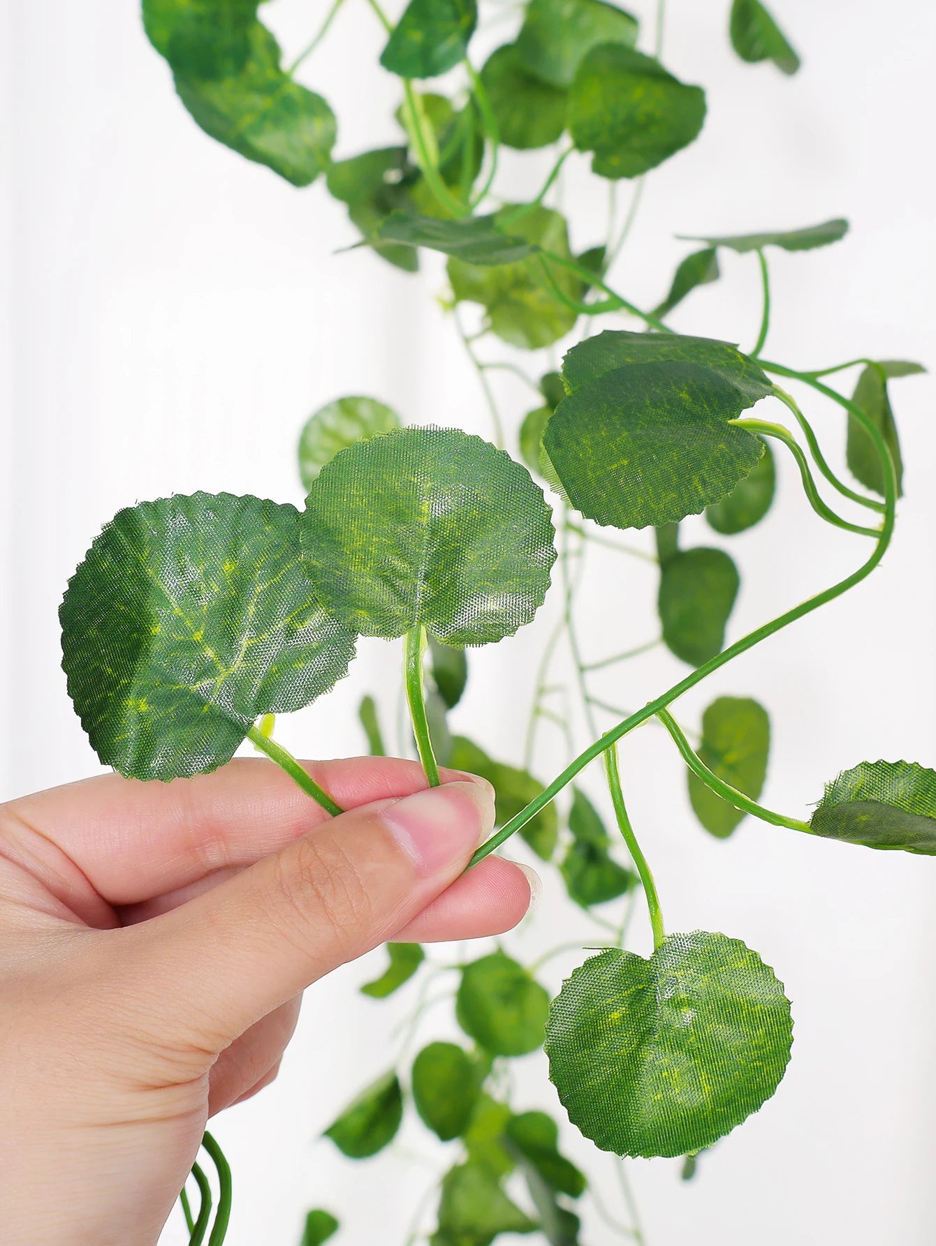 Green Leaf String Lights – Artificial Ivy Vine Fairy Light Garland for Home, Party & Wedding Decoration